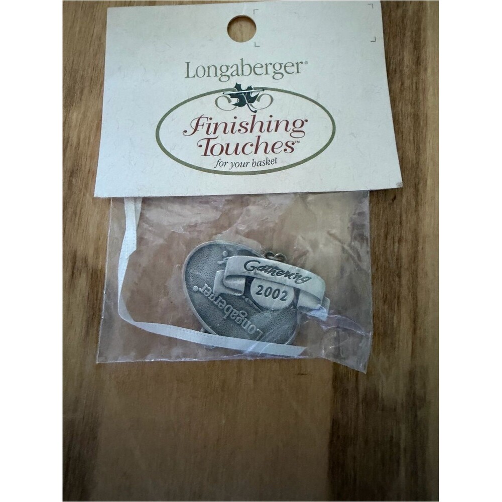Longaberger 2002 Gathering Tie-On Heart Charm Finishing Touches NIP Homestead